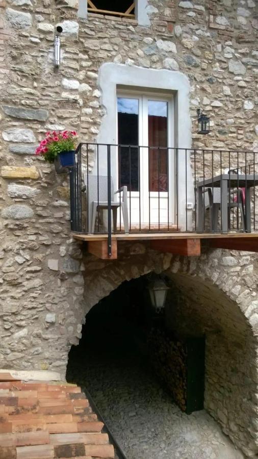 トレモージネCasa Nel Borgo - Il Picchioアパートメント エクステリア 写真