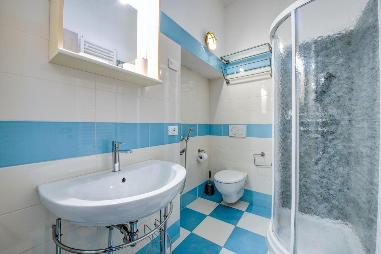 トレモージネCasa Nel Borgo - Il Picchioアパートメント エクステリア 写真